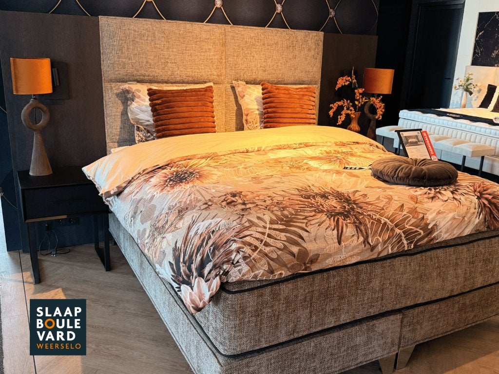 SERTA MAESTRO WOOD 180x210 | 2026 | VAN €10.099 VOOR €6.950, Bruin, 210 cm, Hotelchique, Ophalen of Verzenden