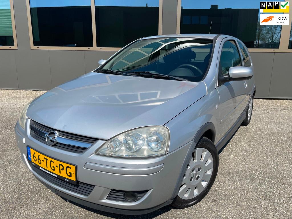 Opel Corsa 1.2-16V Silverline Airco Cruise Dealer onderhoude, Voorwielaandrijving, Gebruikt, 4 cilinders, 1229 cc