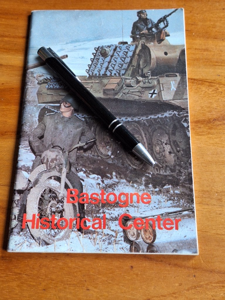 Bastogne Historical Center, Bastogne museum boekje, Boeken, Ophalen of Verzenden, Tweede Wereldoorlog, Gelezen, Overige onderwerpen
