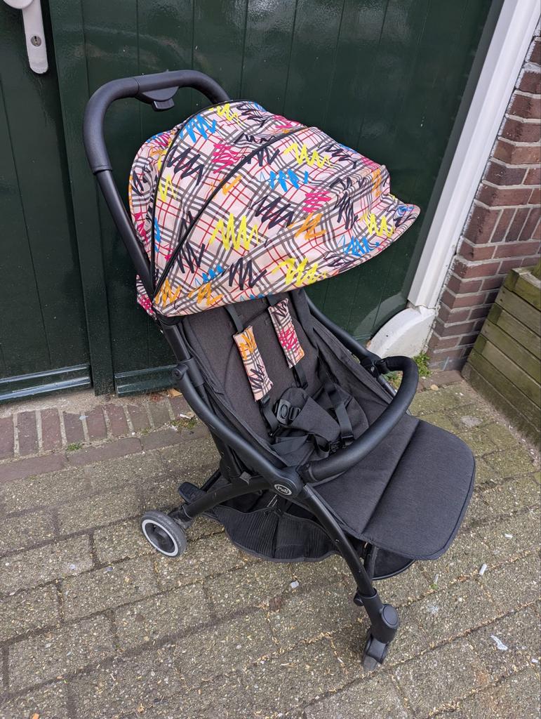 Pali kinderwagen met kleurrijke zonnekap, Ophalen of Verzenden, Gebruikt, Overige merken, Verstelbare rugleuning