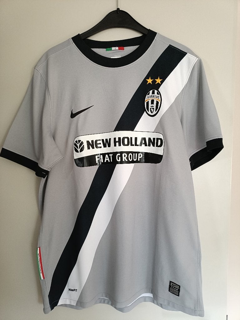 Retro Juventus uitshirt 2009/10 Nike maat M origineel, Ophalen of Verzenden, Zo goed als nieuw, Buitenlandse clubs, Shirt