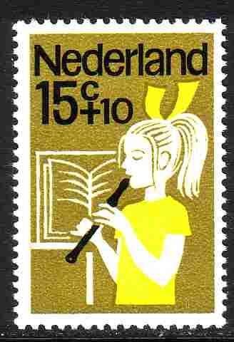 Nederland 1964 832 Kind 15c Blokfluit, Postfris, Postzegels en Munten, Postzegels | Nederland, Ophalen of Verzenden, Na 1940, Postfris