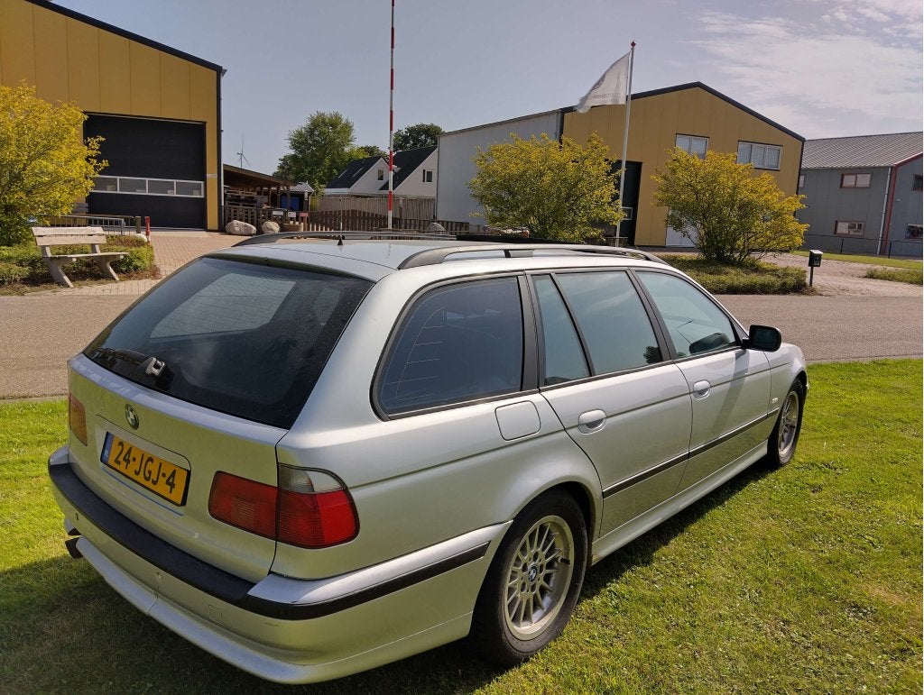 BMW 5-serie Touring - 540i Executive 1999 auto. i.z.g.st., foto 6