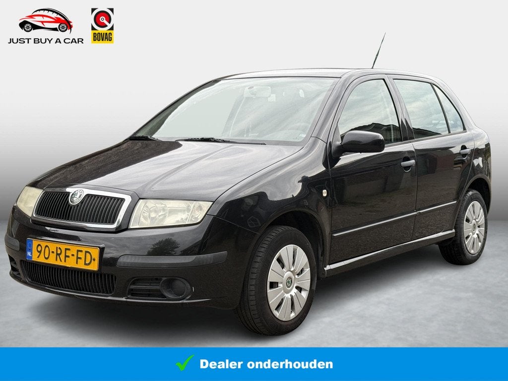 Skoda Fabia 1.4-16V Ambiente Nieuwe Distributieriem / Nieuwe, 4 cilinders, Met garantie (alle), Zwart, Origineel Nederlands