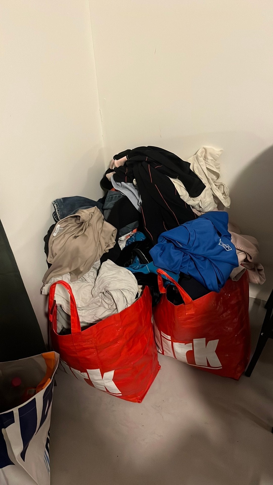Berg kleding drie tassen vol, Kleding | Dames, Ophalen of Verzenden, Zo goed als nieuw