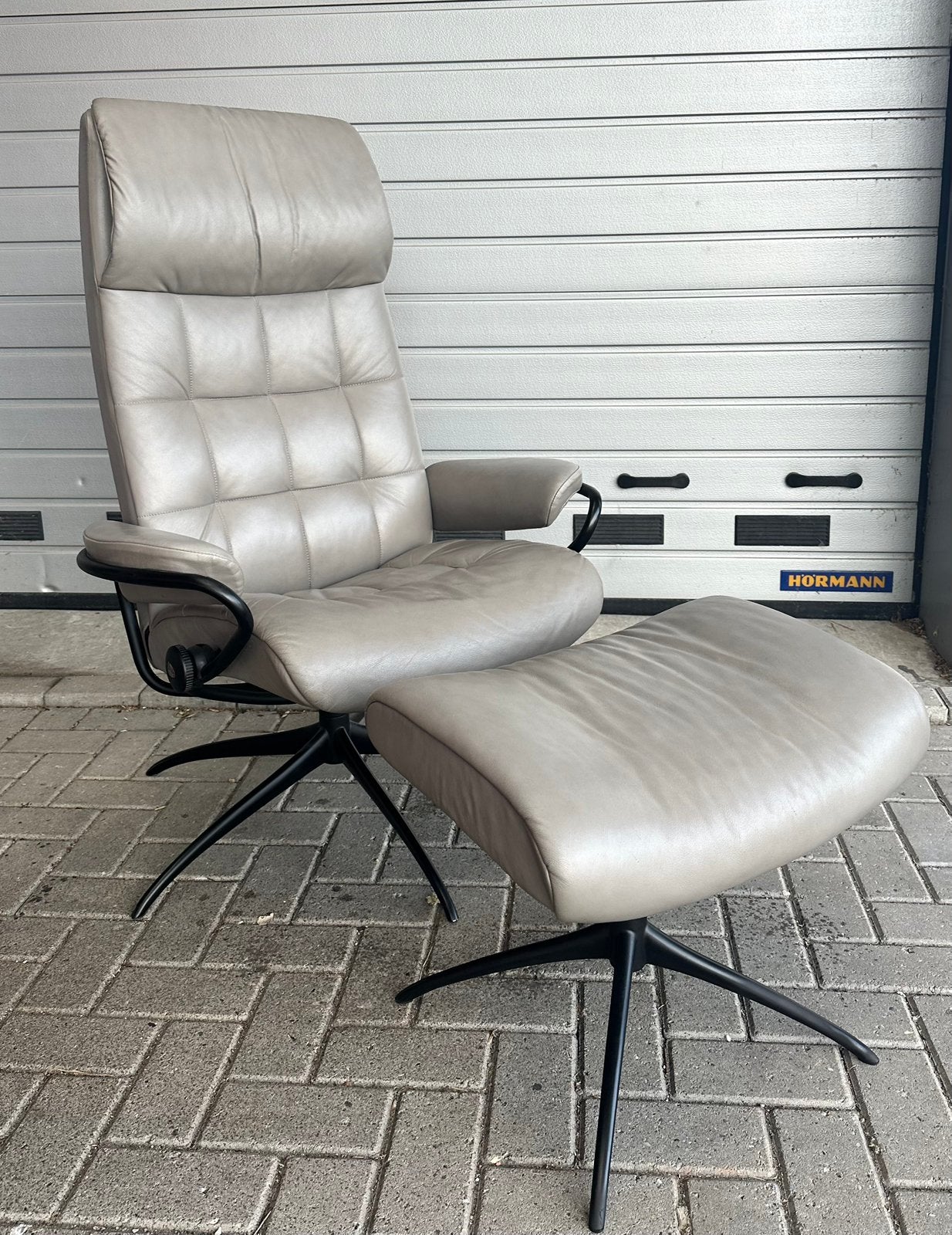 Stressless London met hocker, Huis en Inrichting, Fauteuils, Ophalen, Gebruikt, 75 tot 100 cm, 50 tot 75 cm