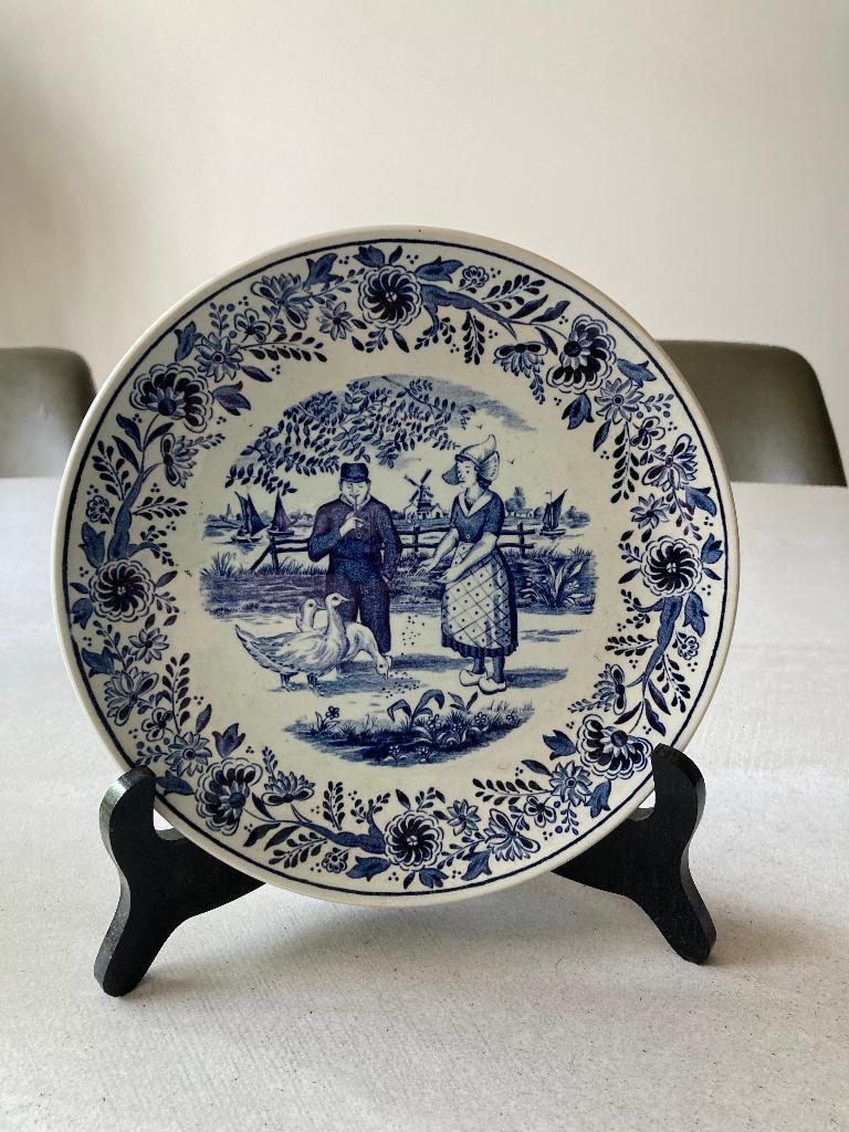 Antiek bord van Boch Belgium Delfts, Antiek en Kunst, Ophalen of Verzenden