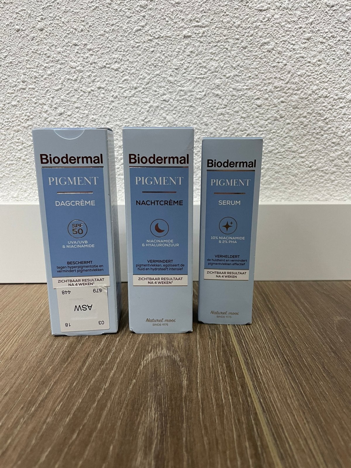 Biodermal Pigment dagcreme nachtcreme serum, Ophalen of Verzenden, Zo goed als nieuw, Gehele gezicht