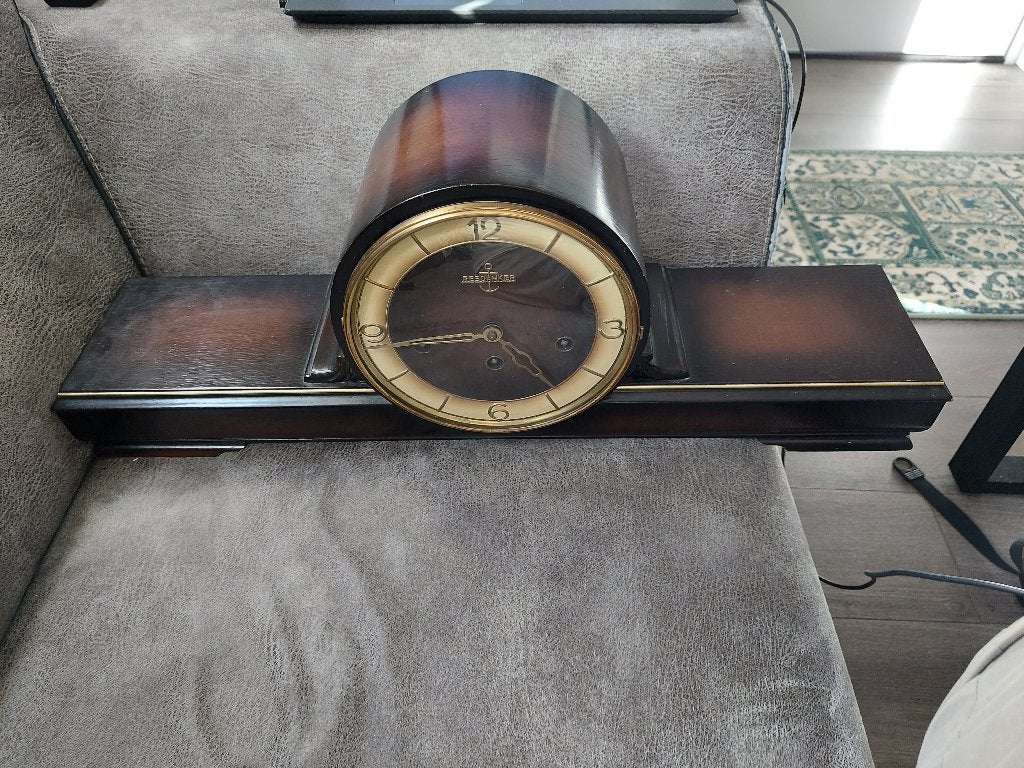 Vintage Resoanker Mechanical Mantel Clock (1950s) – Working, Ophalen of Verzenden