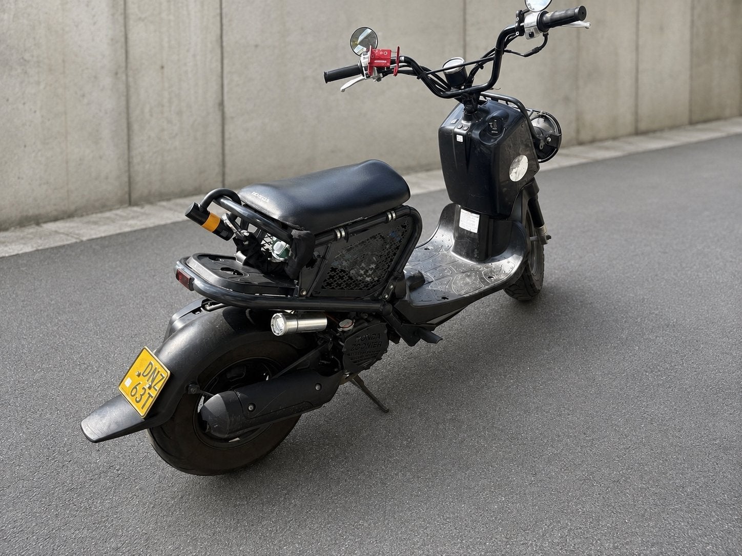 Honda zoomer • 2017 • 45km/h • net een grote beurt gehad !, Ophalen of Verzenden, Zo goed als nieuw, Overige typen, Overige merken