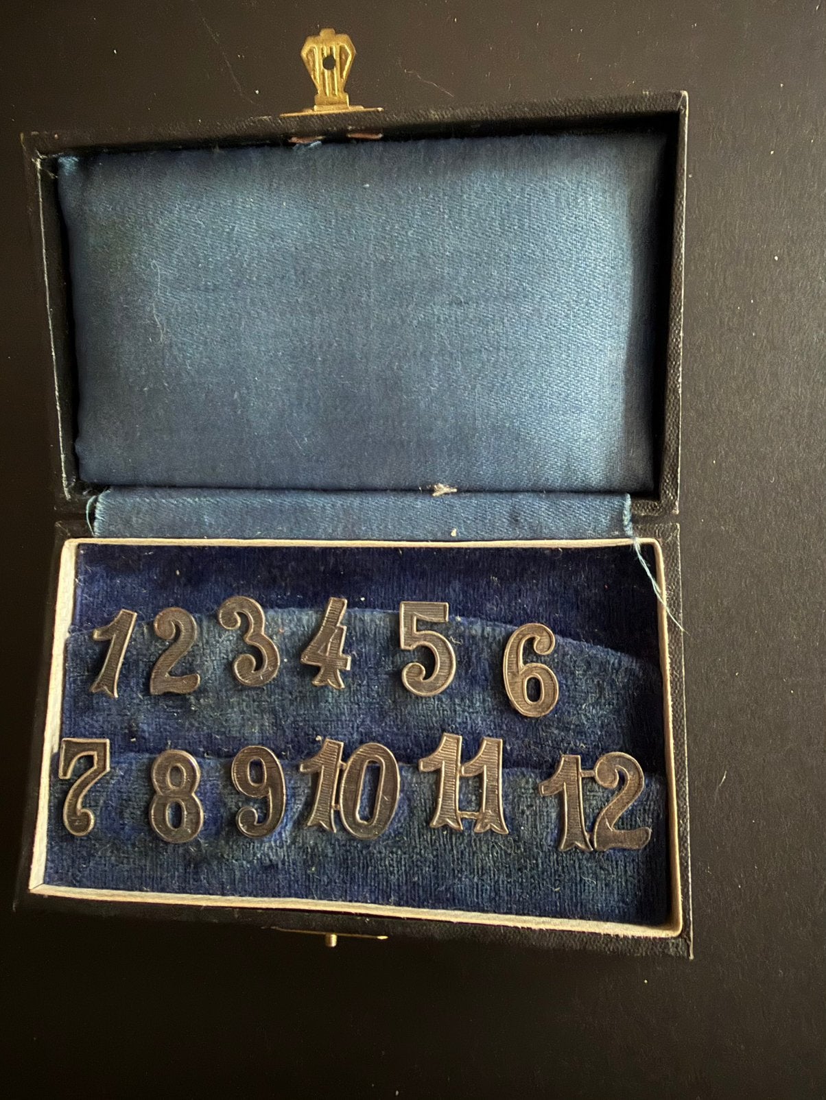 Antieke zilveren tafelnummers, Ophalen of Verzenden, Zilver