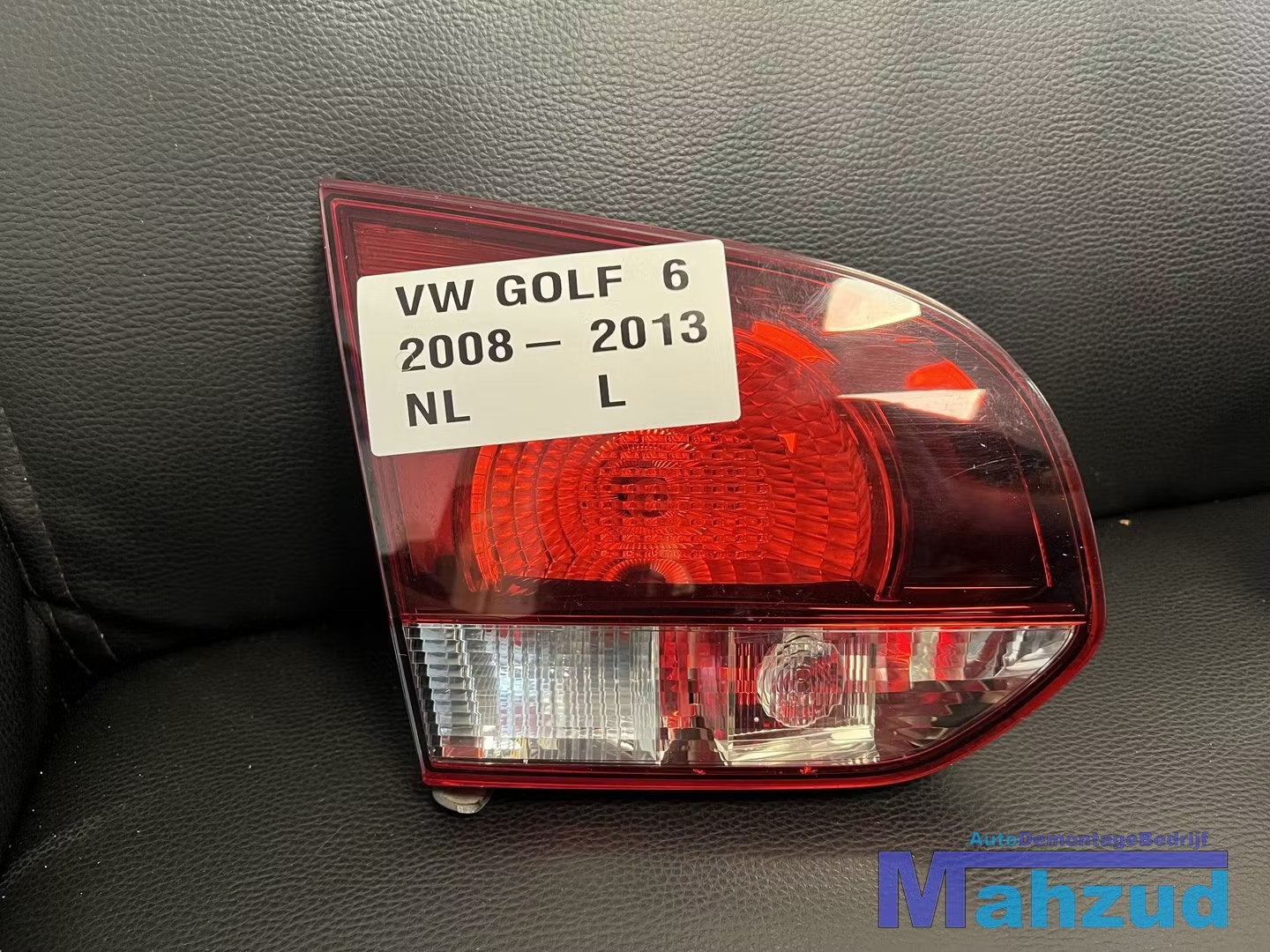 VW GOLF 6 Links binnen achterlicht DONKER 2009-2013 5K094509, Gebruikt, Volkswagen, Volkswagen AG, Berliner Ring 2
38440  Wolfsburg, DE