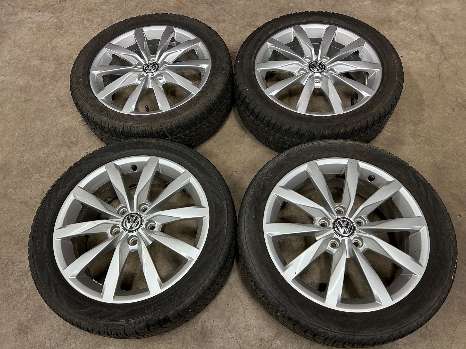 diversen 17 inch velgen + winterbanden VW Golf | Caddy, Gebruikt, -, -, Banden en Velgen