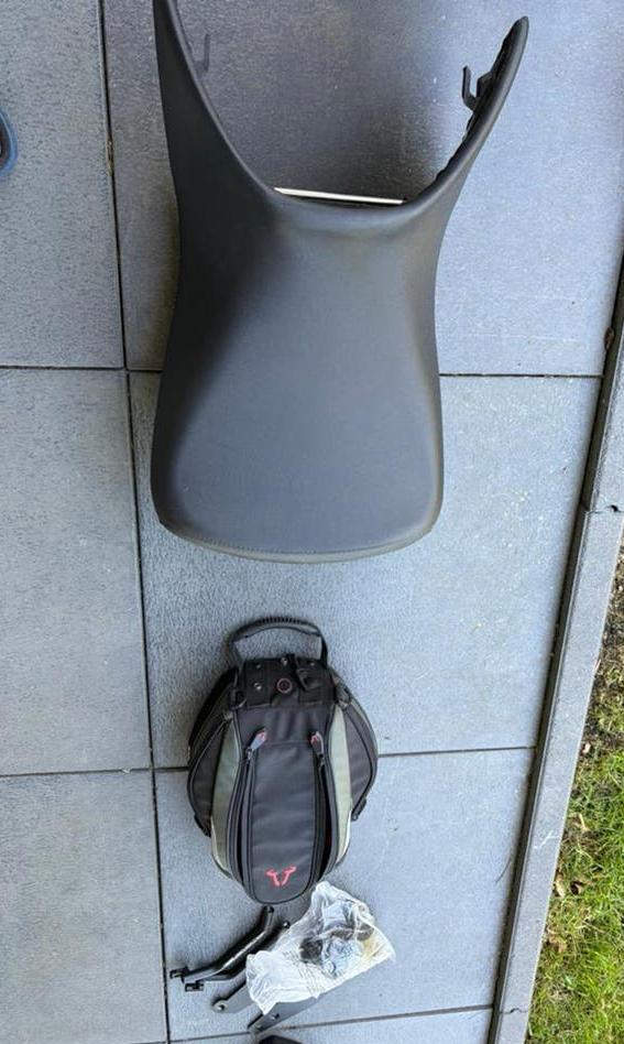 R1200gs seat & tanktas , alles in 1 koop, Ophalen