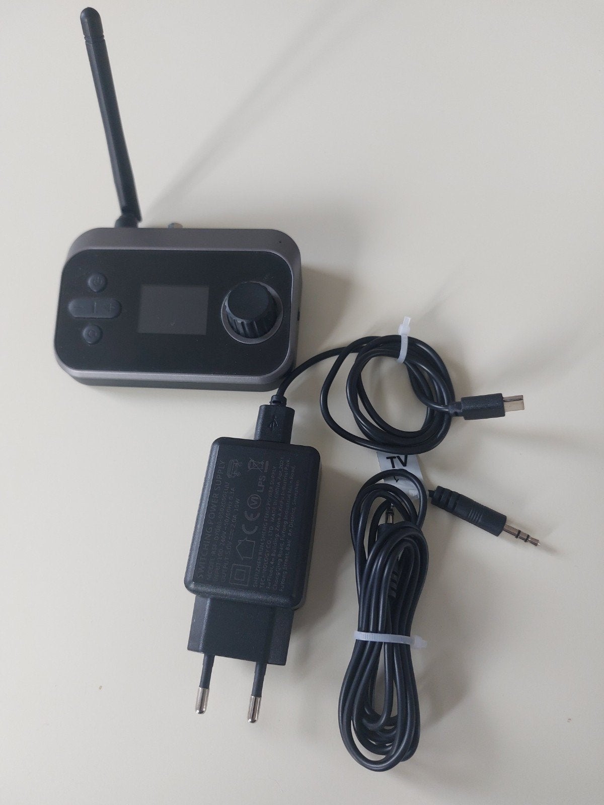 Bluetooth Transmitter - Audio Adapter, Ophalen of Verzenden, Zo goed als nieuw, Minder dan 2 meter, Overige kabels