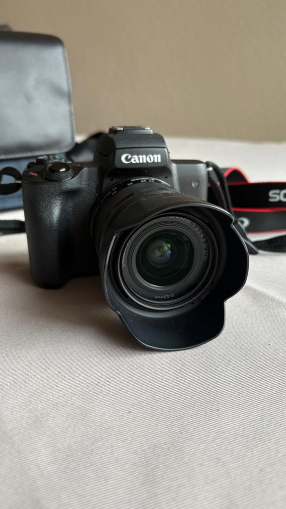 Canon EOS M50 Compactcamera met EF-M 15-45mm lens, Ophalen, Zo goed als nieuw, Compact, Canon