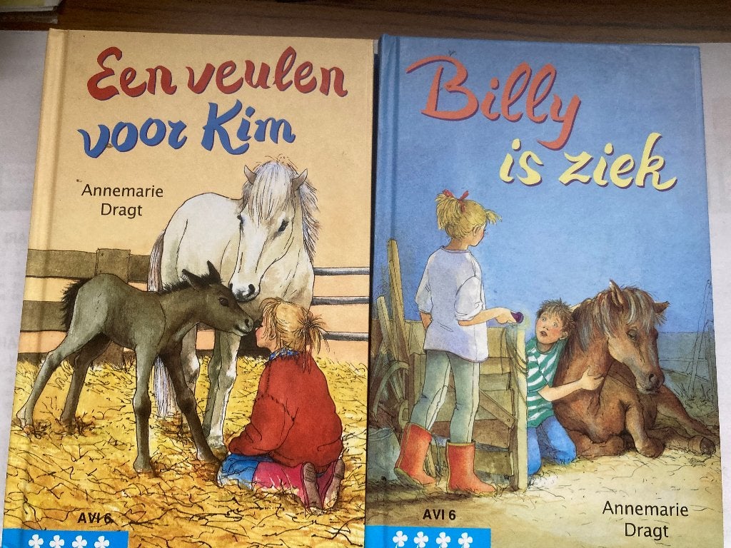 Mijn pony moet weg & Een veulen voor Kim door A. Dragt 7+, Ophalen of Verzenden, Gelezen, Annemarie Dragt, Fictie algemeen