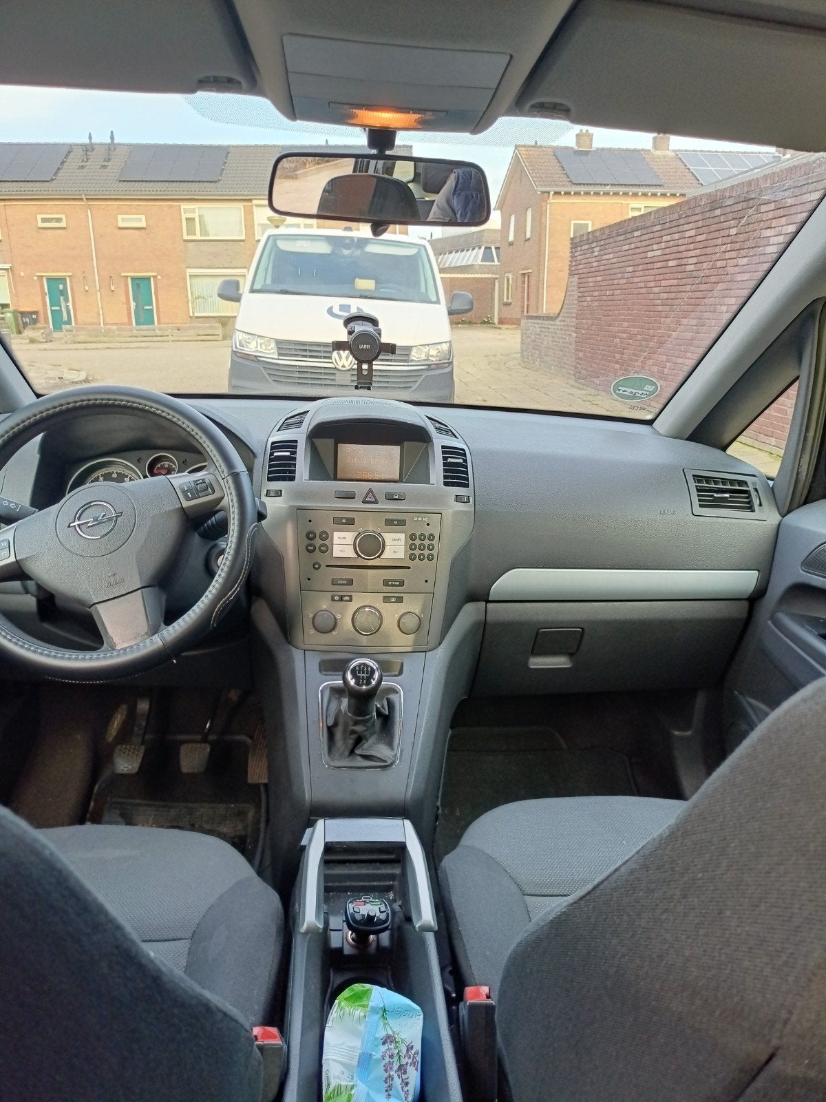 Opel Zafira 1.6 16V Euro4 2008 Zwart, Auto's, Voorwielaandrijving, 4 cilinders, 7 stoelen, Zwart