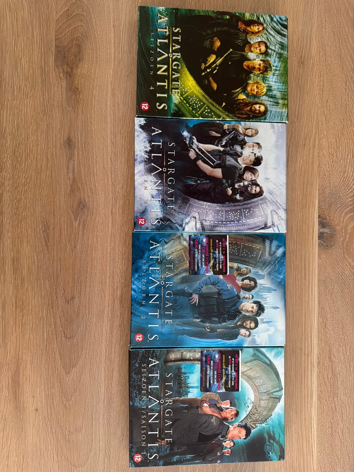 Stargate Atlantis Seizoenen 1, 2, 3 & 4 DVD Boxset, Gebruikt, Seizoen 1, Science Fiction en Fantasy, Ophalen of Verzenden