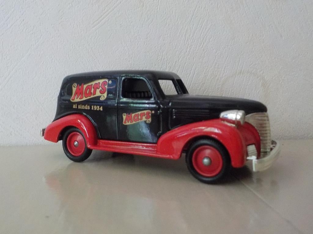 Chevrolet Sedan Delivery Van uit 1939 MARS Lledo, Ophalen of Verzenden, Nieuw, Auto, Overige merken