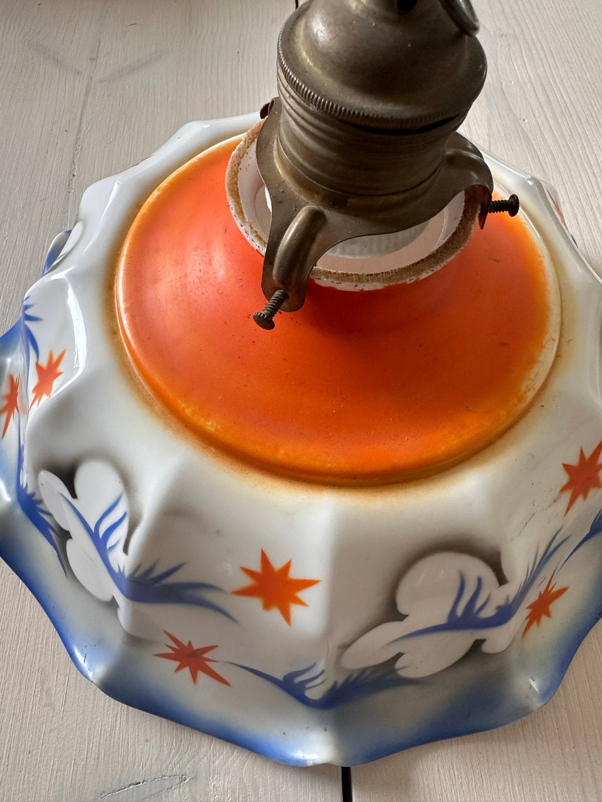 Vintage Opale Glazen Lampenkap met Oranje en Blauw Patroon, Ophalen of Verzenden
