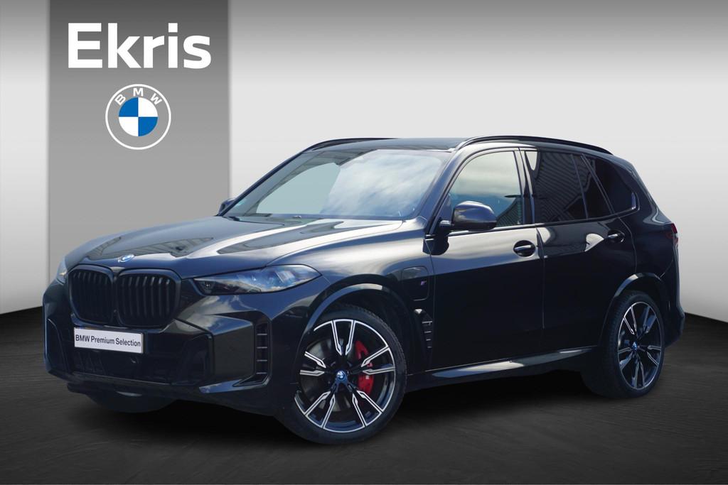 BMW X5 xDrive50e | M Sportpakket Pro | Soft Close | Bowers &, Gebruikt, 2395 kg, Met garantie (alle), Zwart