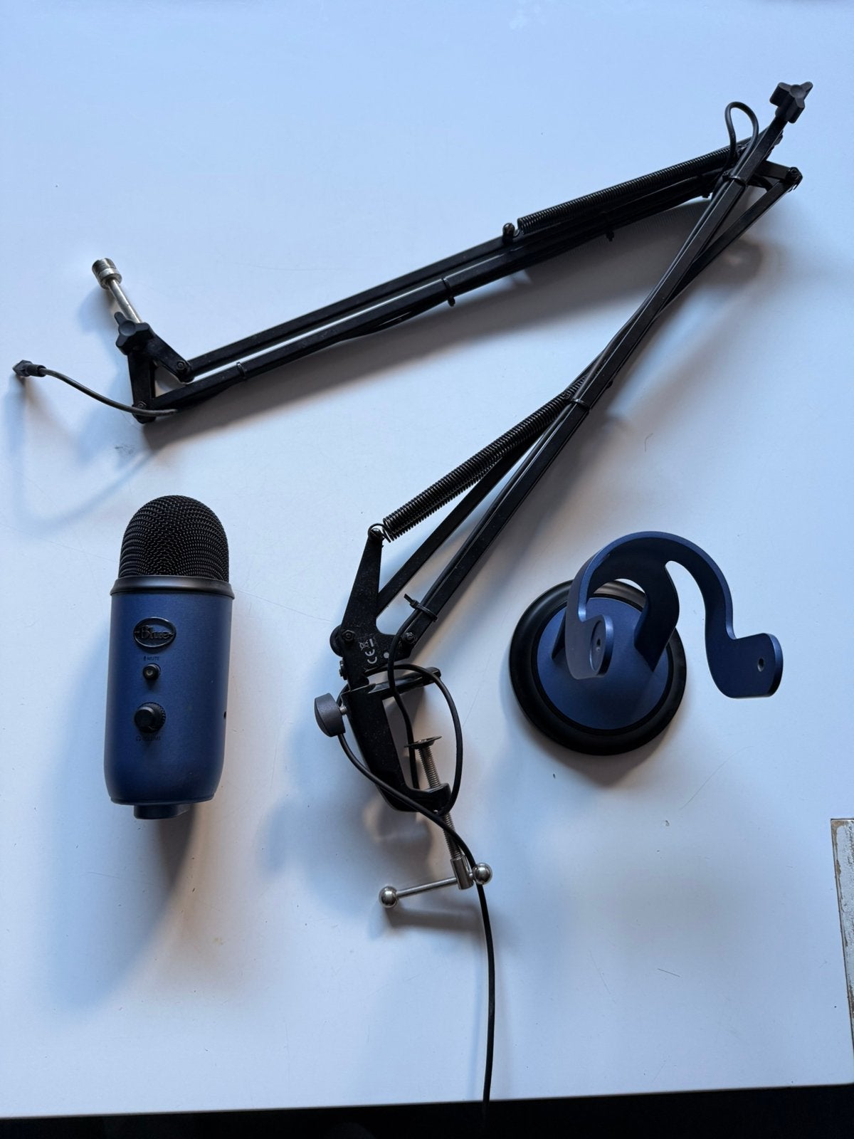 Blue YETI microfoon met arm, Muziek en Instrumenten, Ophalen of Verzenden, Zo goed als nieuw