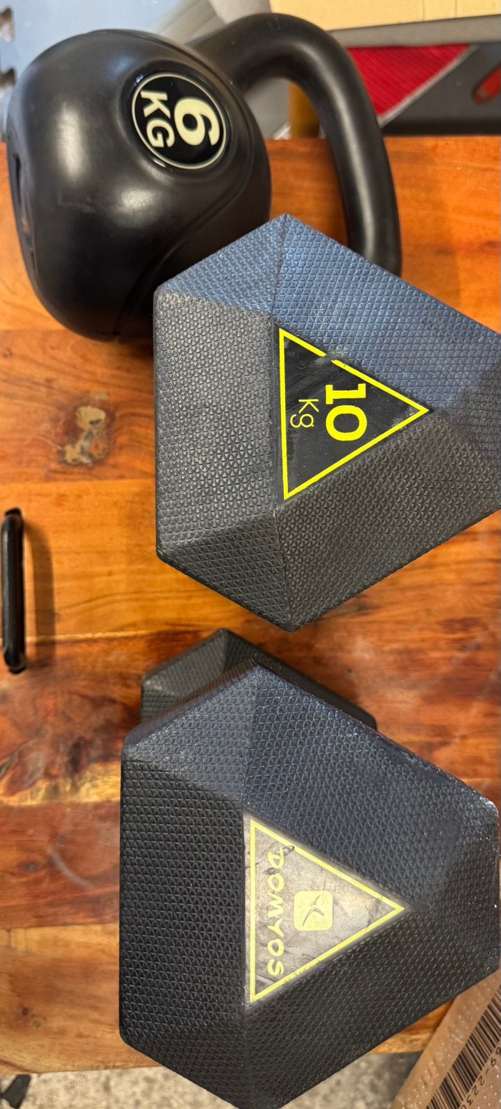 2x Domyos dumbbell 10 kg + kettlebell 6 kg, Ophalen of Verzenden, Kettlebell