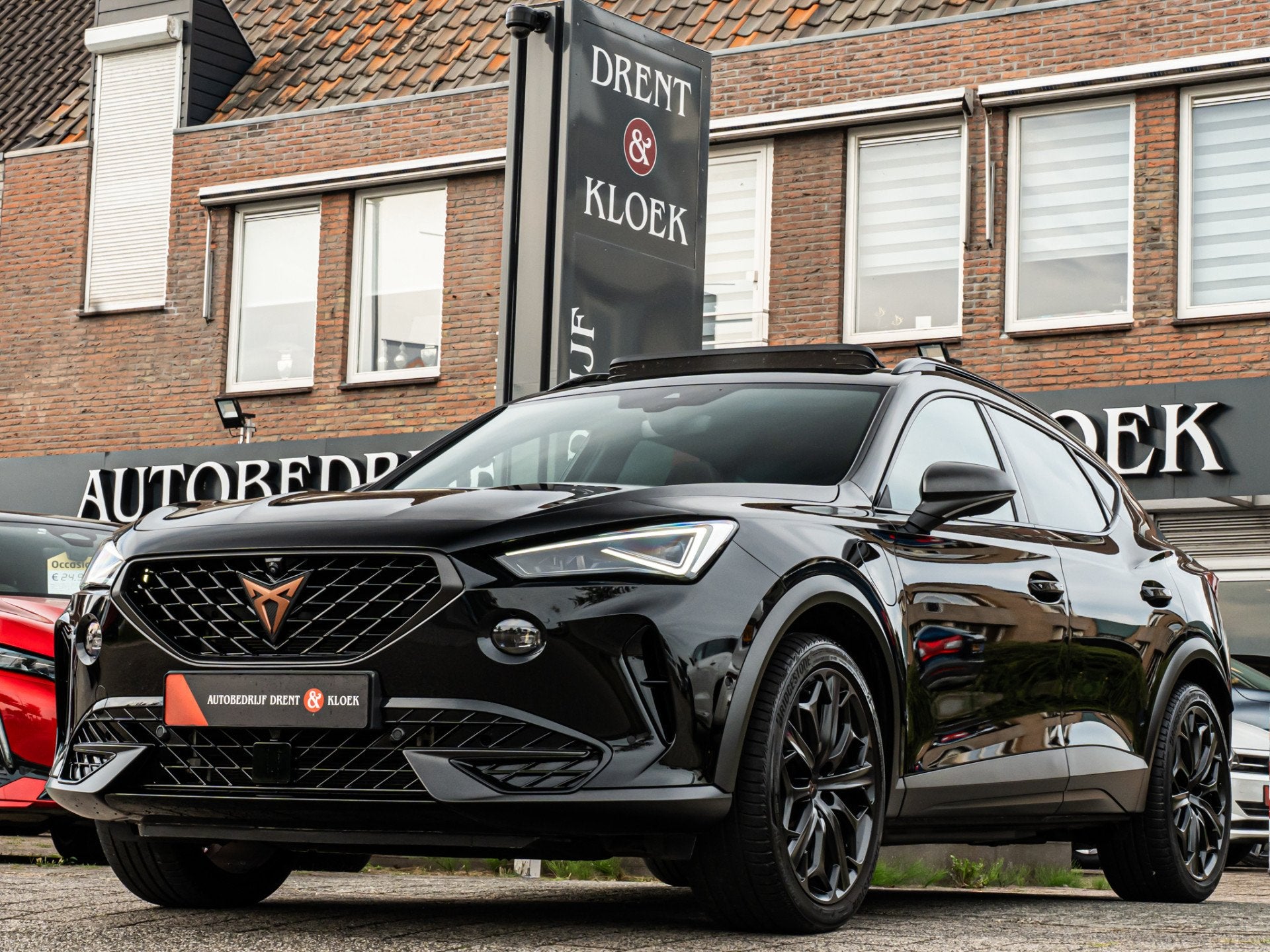 CUPRA Formentor 1.4 e-Hybrid VZ Tribe Edition PANO BEATS AUD, Auto's, Dealer onderhouden, Gebruikt, Euro 6, 4 cilinders