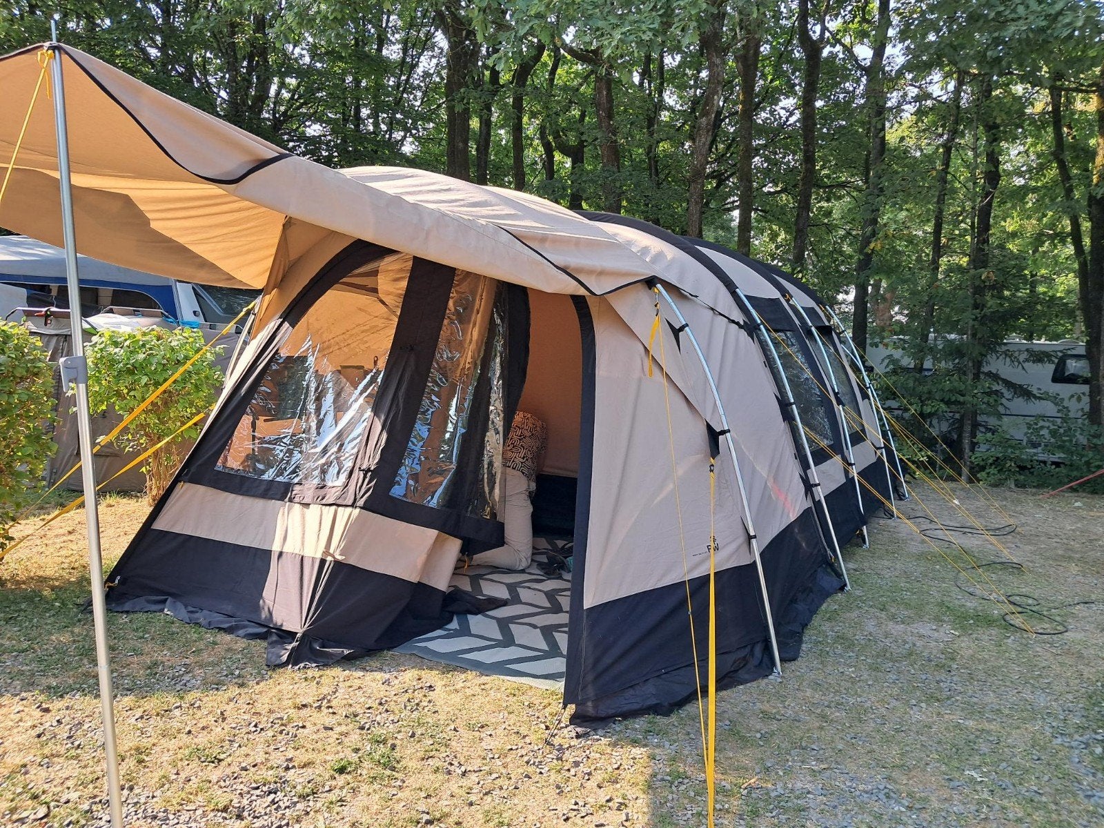 Redwood Birch 340 tunneltent, Ophalen, Gebruikt, Tot en met 4