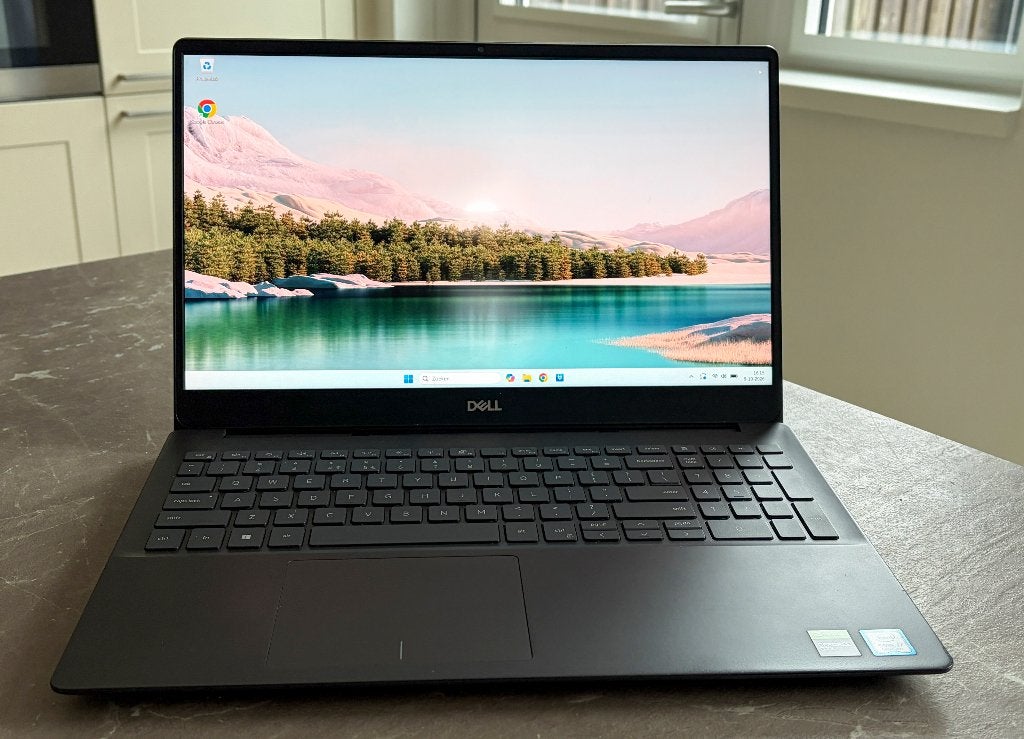 Dell inspirion 7590 (4K), Computers en Software, Ophalen, Gebruikt, 2 tot 3 Ghz, Intel® Core™ i7 