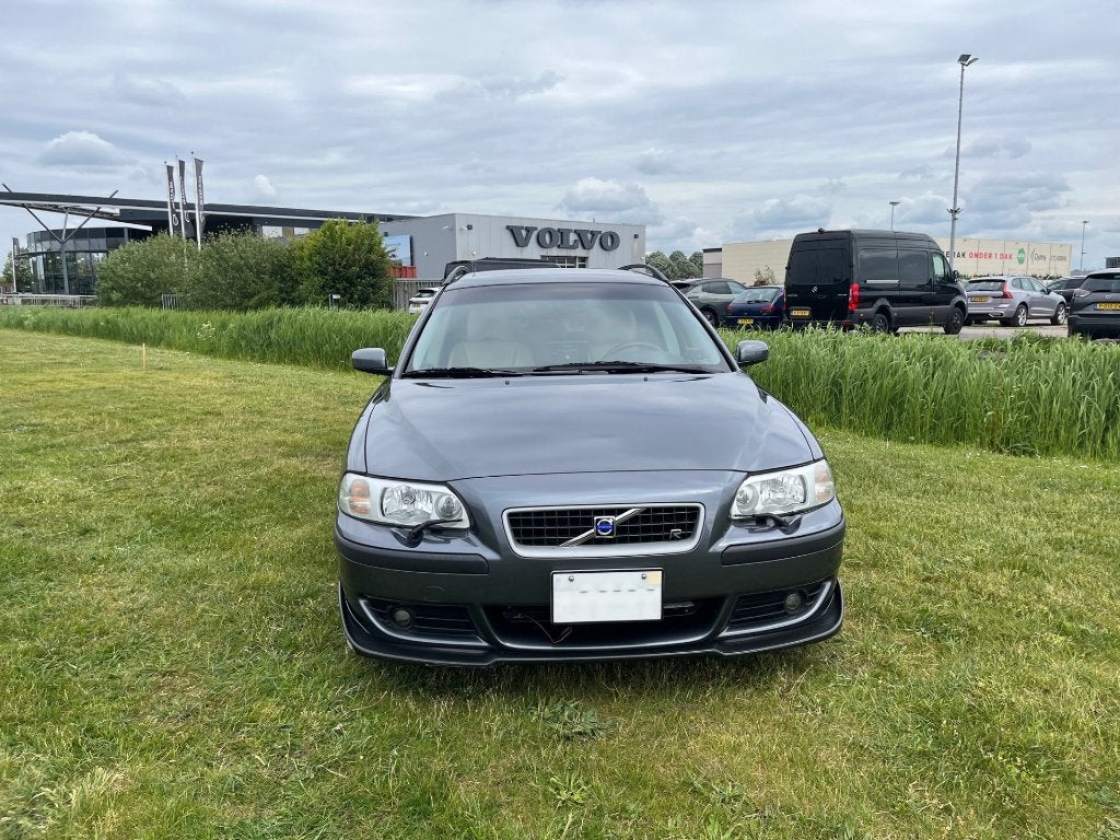 Volvo V70R 2003, Automaat, Beige, 2521 cc, Automatische klimaatregeling