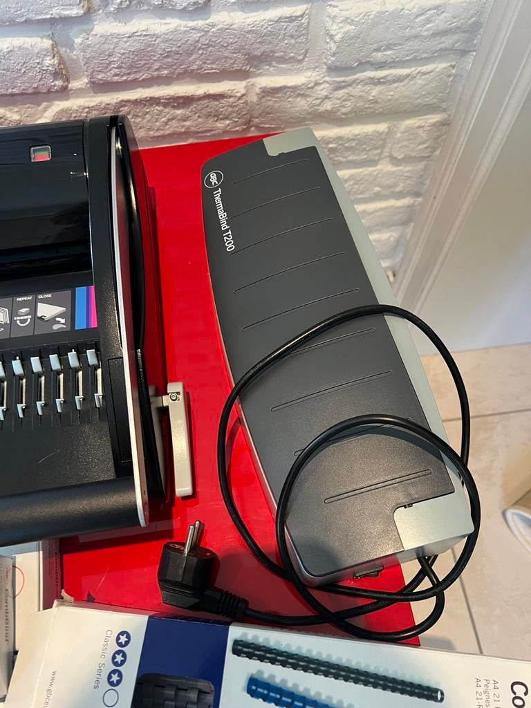 GBC ThermaBind T200  A4, Ophalen of Verzenden, Gebruikt