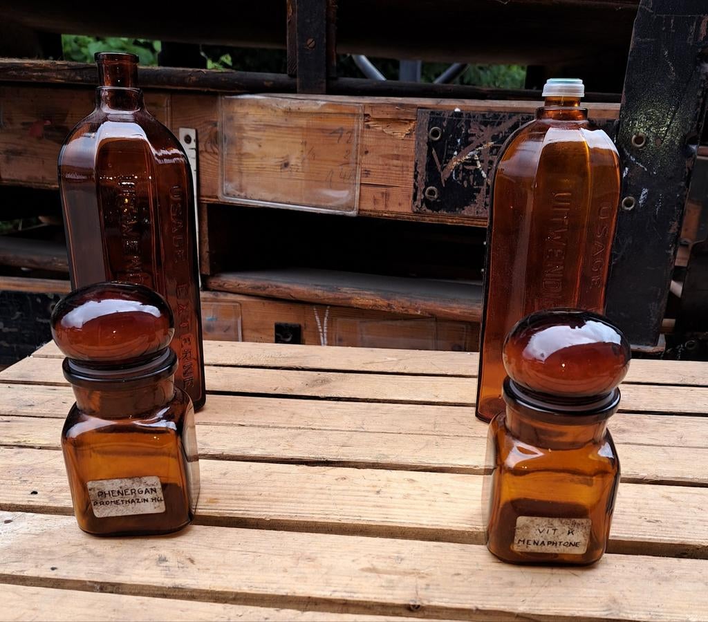 Fles flesjes apothekersflesjes decoratie, Antiek en Kunst, Curiosa en Brocante, Verzenden