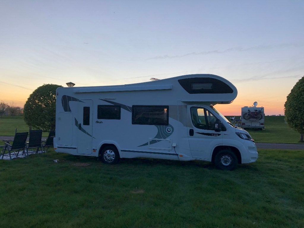 Chausson Flash 656 | Fiat Ducato | 6 persoons | Rijklaar, Standaard zit, Alkoof, Fiat, Elektrische ramen