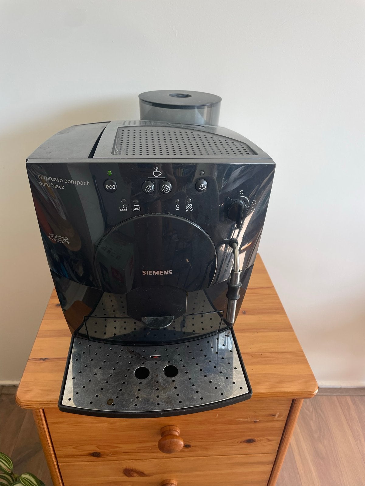 Siemens Surpresso Compact  Pure Black koffiemachine, Gebruikt, Koffiemachine, Koffiebonen, Ophalen