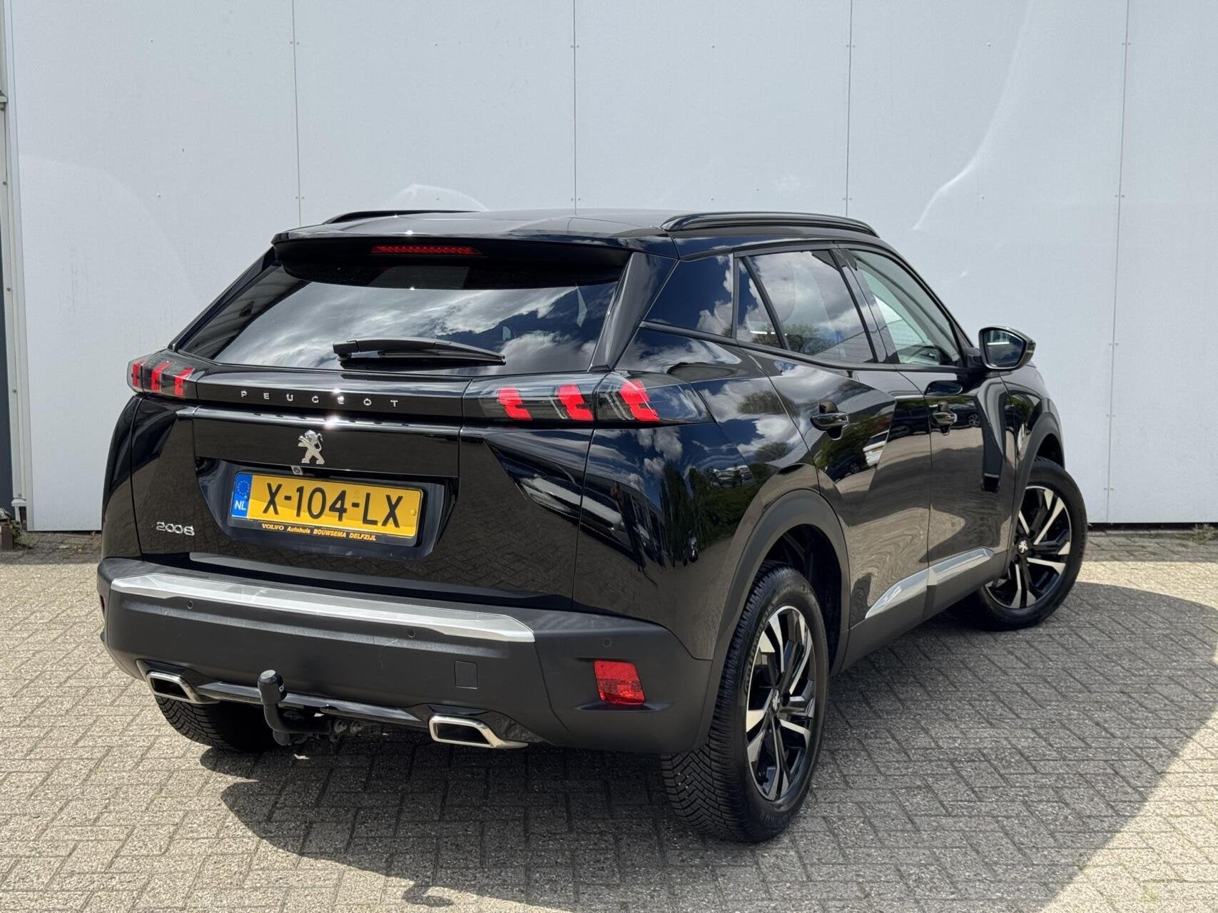 Peugeot 2008 1.2 PureTech Allure|3D cockpit|Trekhaak|Apple C, Auto's, Parkeersensor, Gebruikt, Euro 6, 1199 cc