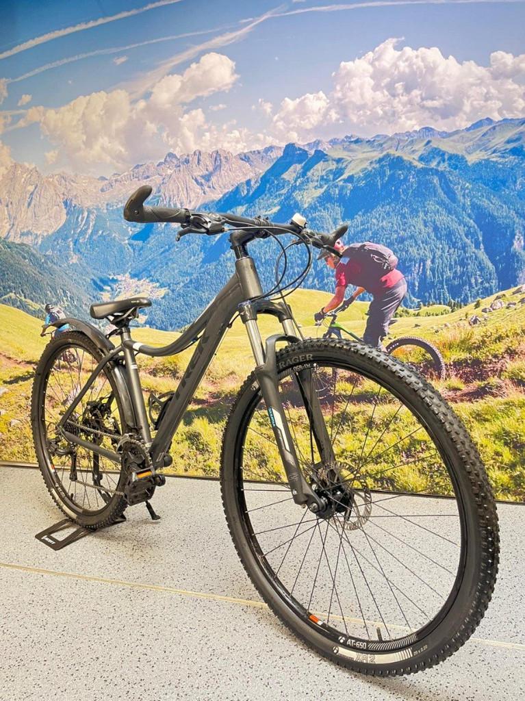 Trek Marlin Skye 18,5 inch. Zie foto 45cm 18,5 inch. 2023, Gebruikt, -, - 0
-, NL, 45 tot 49 cm