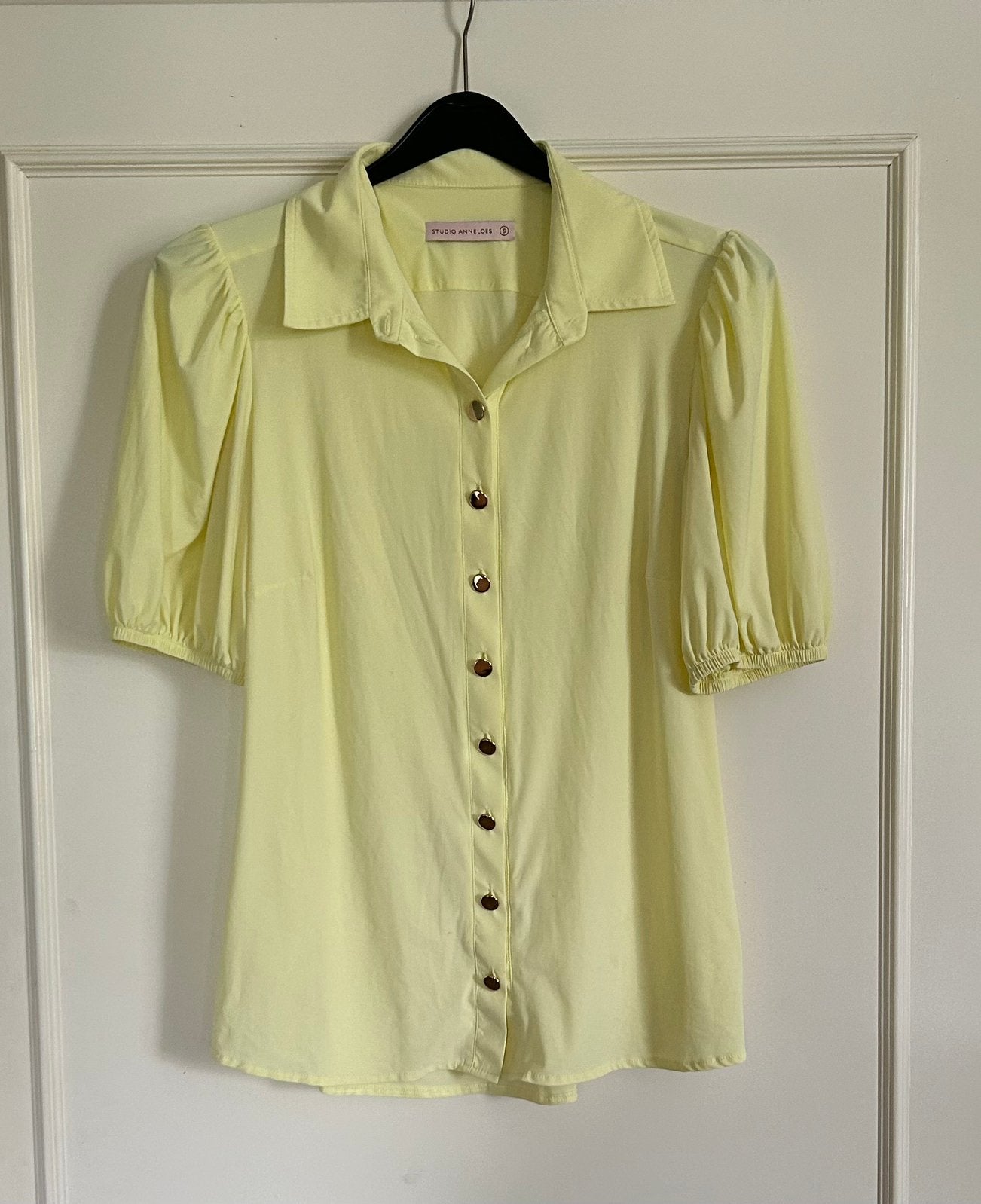 Yellow, Geel Studio Anneloes blouse in maat S., Verzenden, Nieuw, Maat 36 (S), Geel