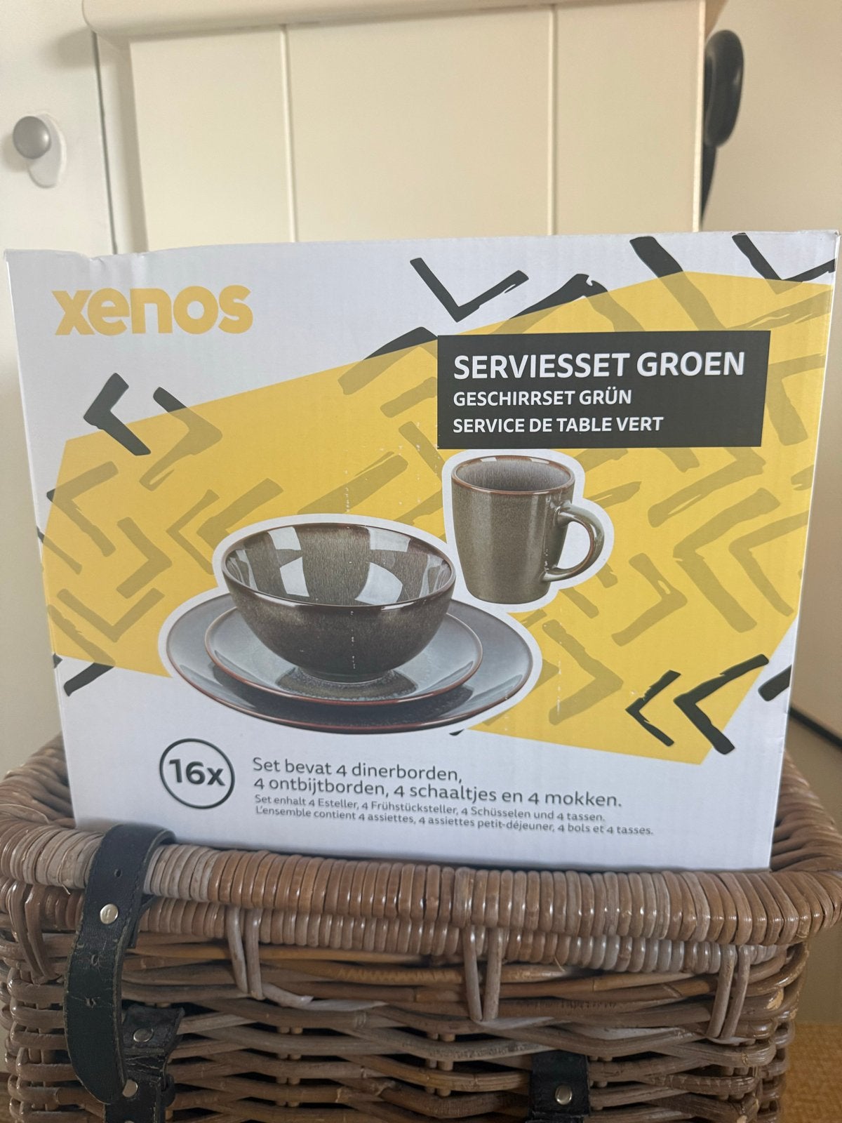 Nieuw Xenos Servies Groen 16-delig - Ongebruikt!, Ophalen