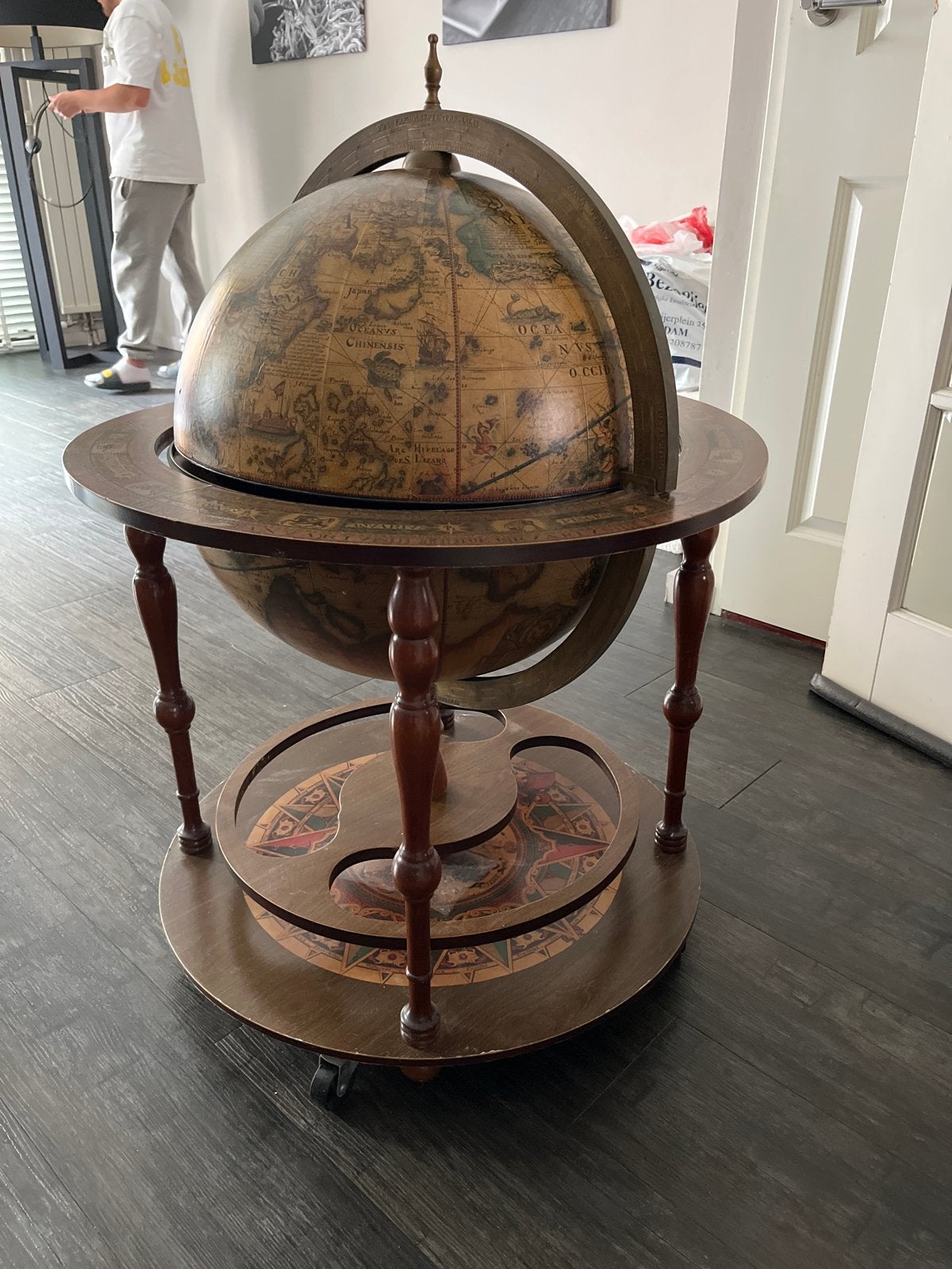 Antieke Globebar Wereldbol met Opbergruimte en Wieltjes, Gebruikt, Met opbergruimte, Ophalen of Verzenden, Globebar