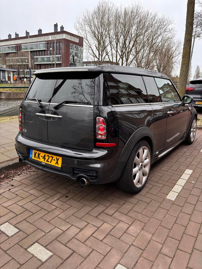 Mini Clubman 1.6 Cooper S John Cooper Works 2011 Grijs, Auto's, Mini, Clubman, 4 cilinders, 4 stoelen, Stationwagon