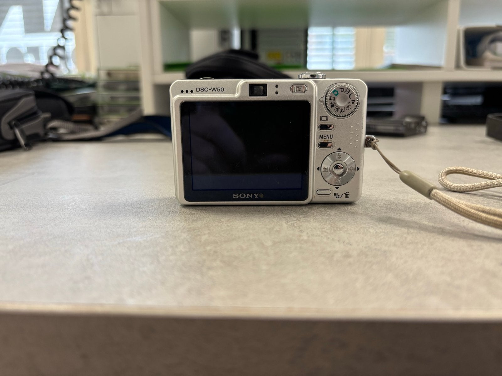 Sony Cyber-shot DSC-W50 Compactcamera - Zilver, Ingebouwde flitser, Gebruikt, Ophalen of Verzenden, Compactcamera