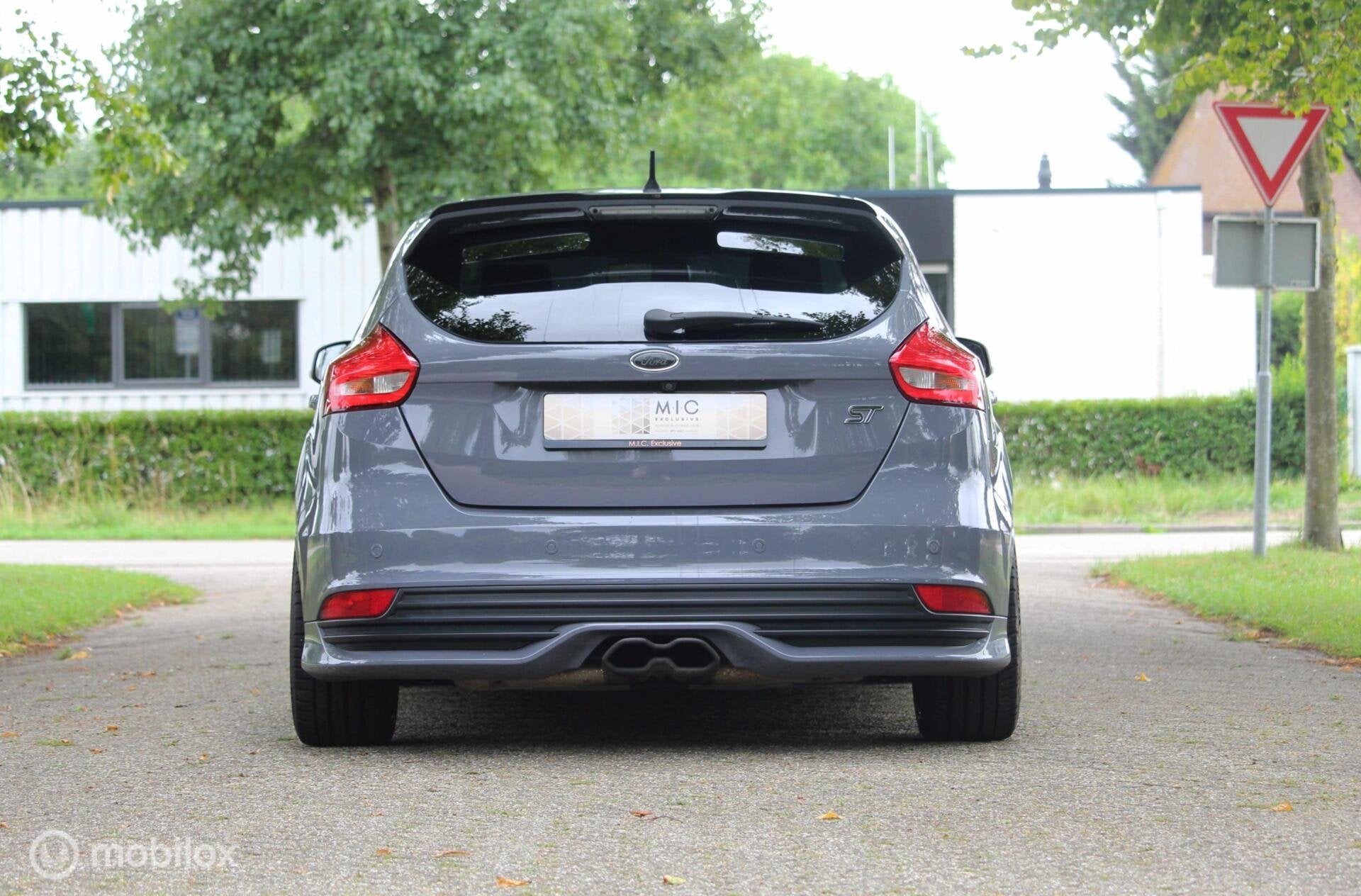 Foto 5 van Ford Focus ST3 - Stage 1 tuning | Inruil mogelijk.