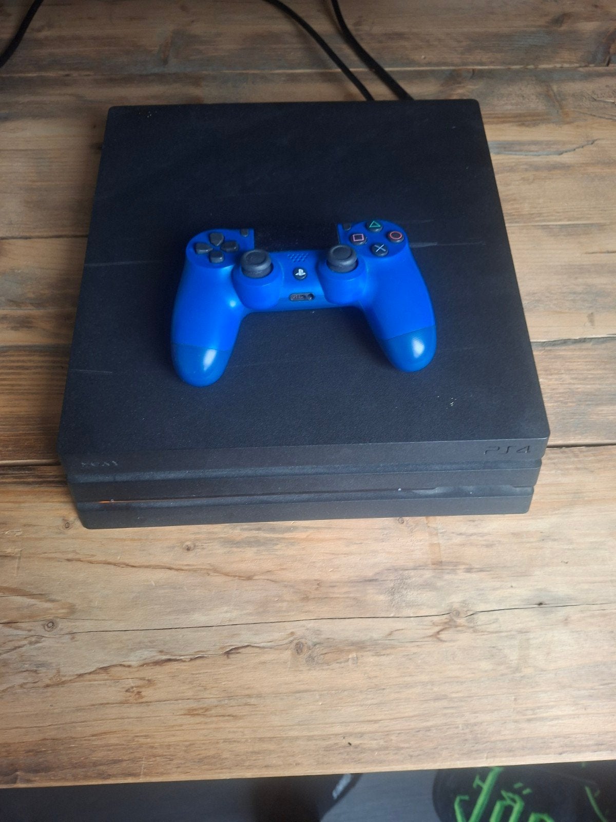 PS4 Pro met defecte USB-poort en controller, Ophalen of Verzenden, Gebruikt, Met 1 controller, Pro