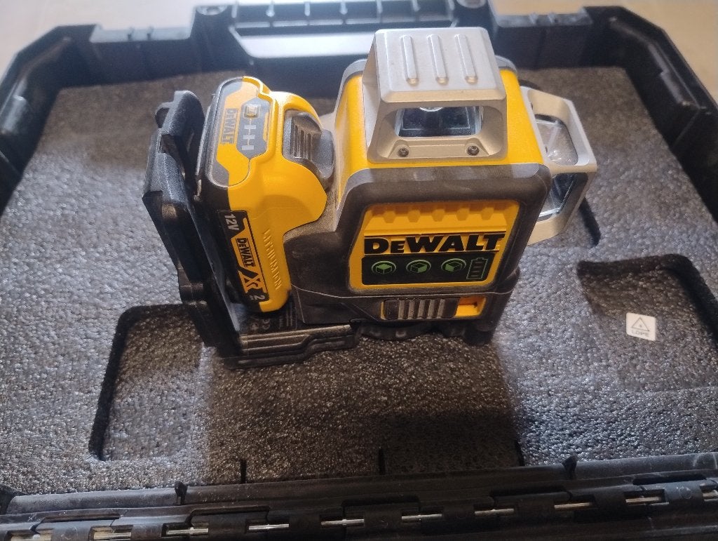 Dewalt 3d laser 3lijnen groen, Ophalen, Afstand