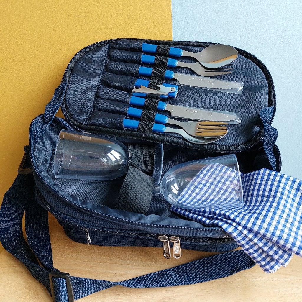 Picknicktas met Bestek en Glazen met logo van Fletcher Hotel, Ophalen of Verzenden, Zo goed als nieuw
