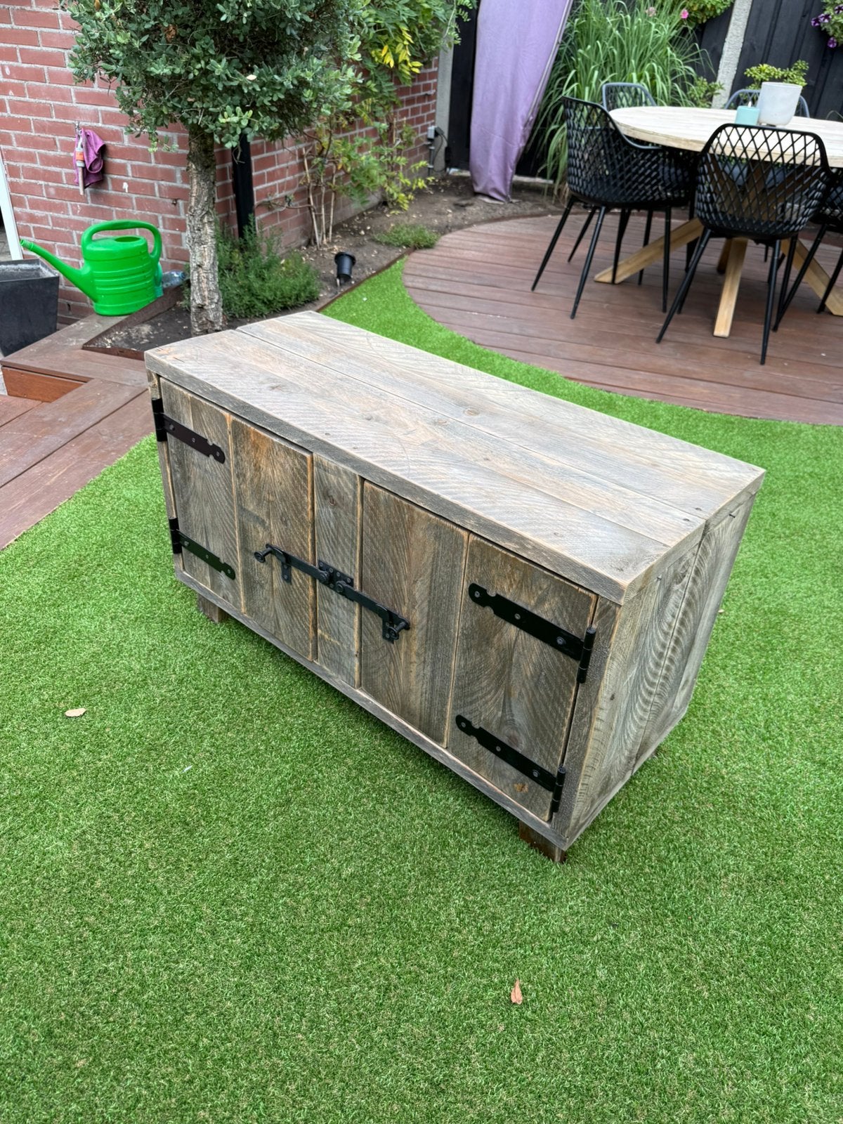 Nette steigerhouten kast voor buiten of binnen 100x40x60, Ophalen, Zo goed als nieuw