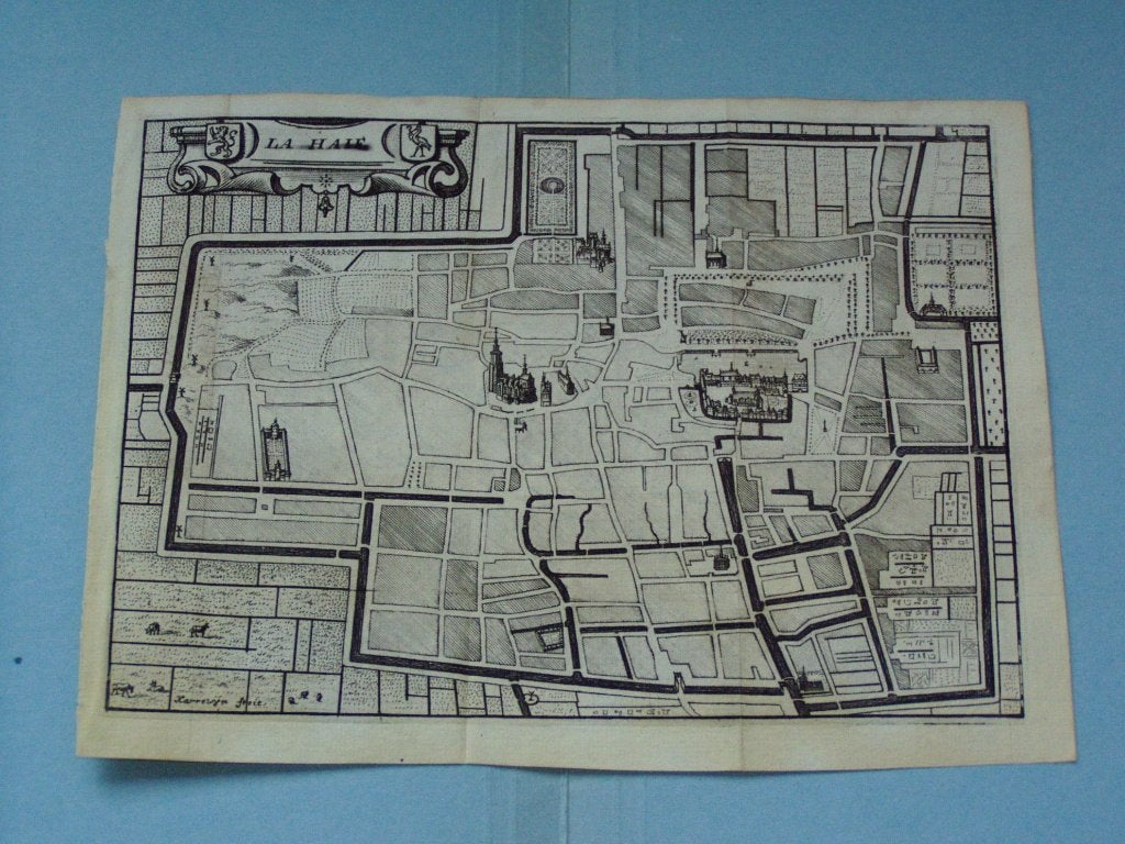 Kopergravure 1720 Amsterdam Den Haag Delft Brugge Vlissingen, Antiek en Kunst, Cartografie, Gravure, 15 cm, 20 cm