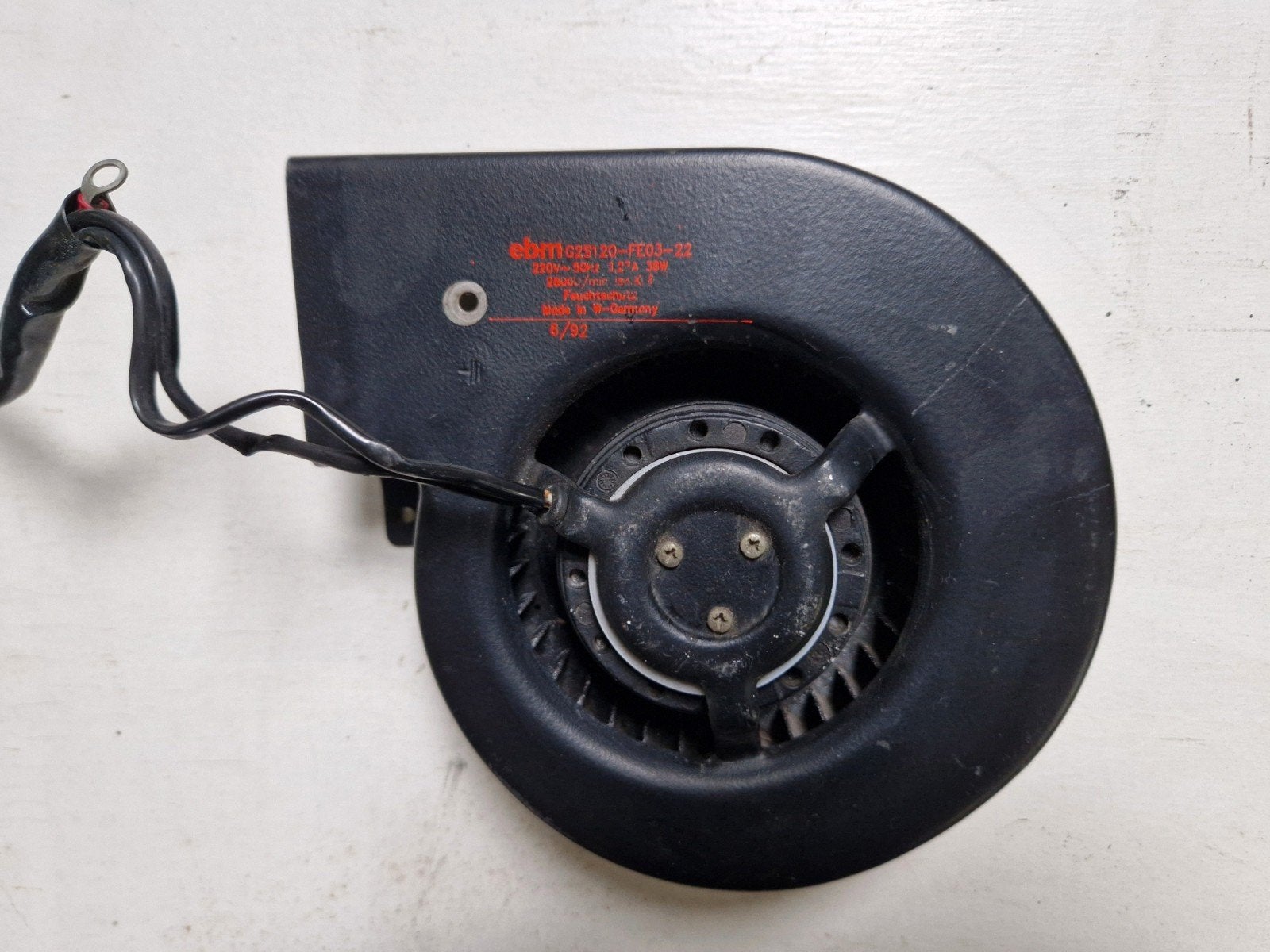 Ventilator afzuiger ebm g2s120-fe03-22 220, Doe-het-zelf en Verbouw, Ophalen of Verzenden, Gebruikt, Ventilator en Afzuiger